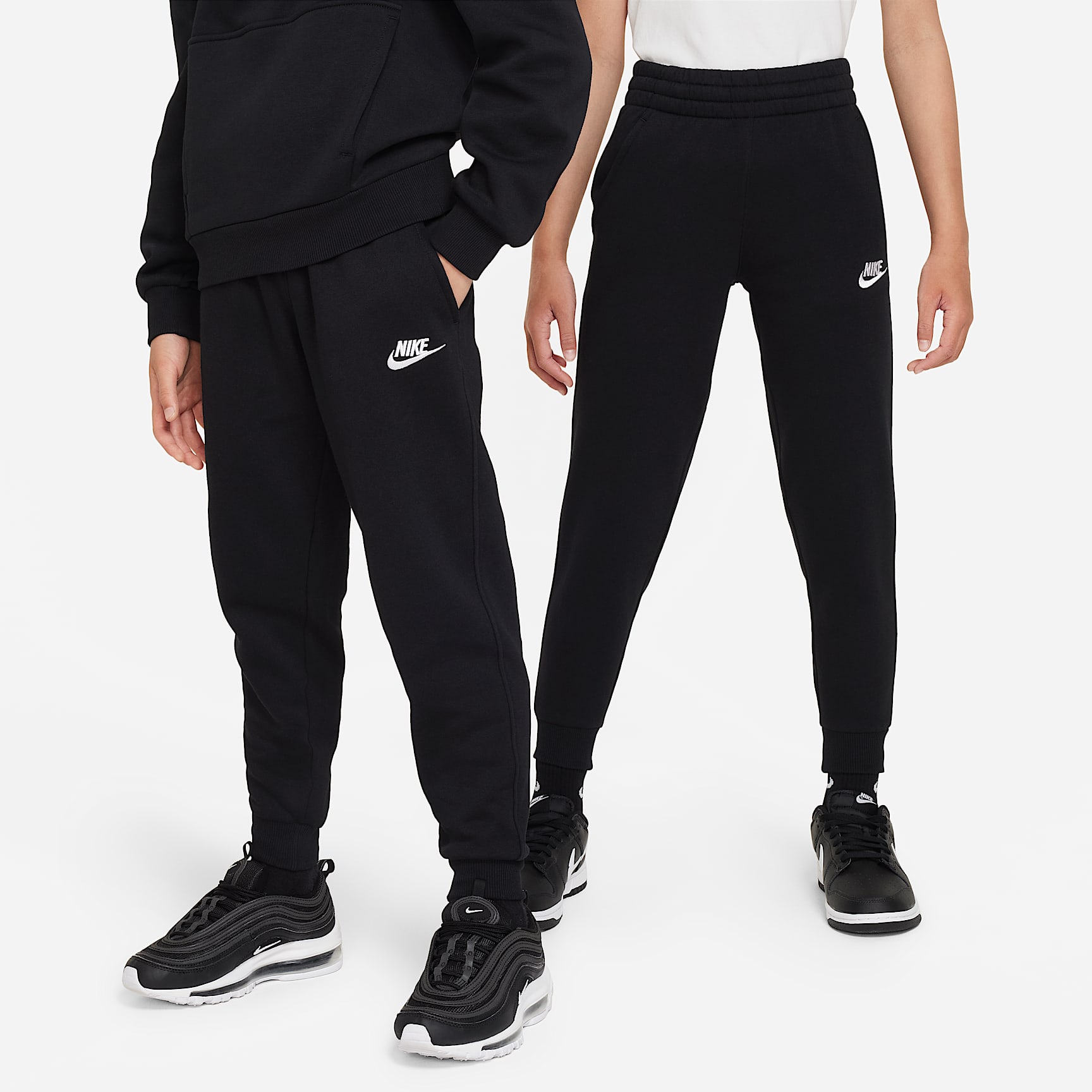 NIKE公式】ナイキ スポーツウェア クラブ フリース ジュニアジョガー